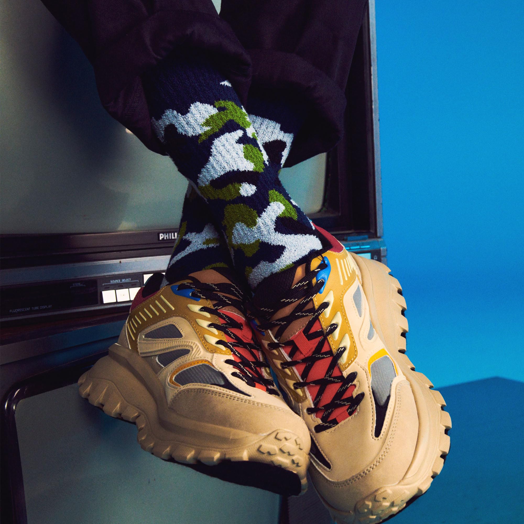 hudson-only-camouflage-socken-herren-marineblau-tarnmuster image 6