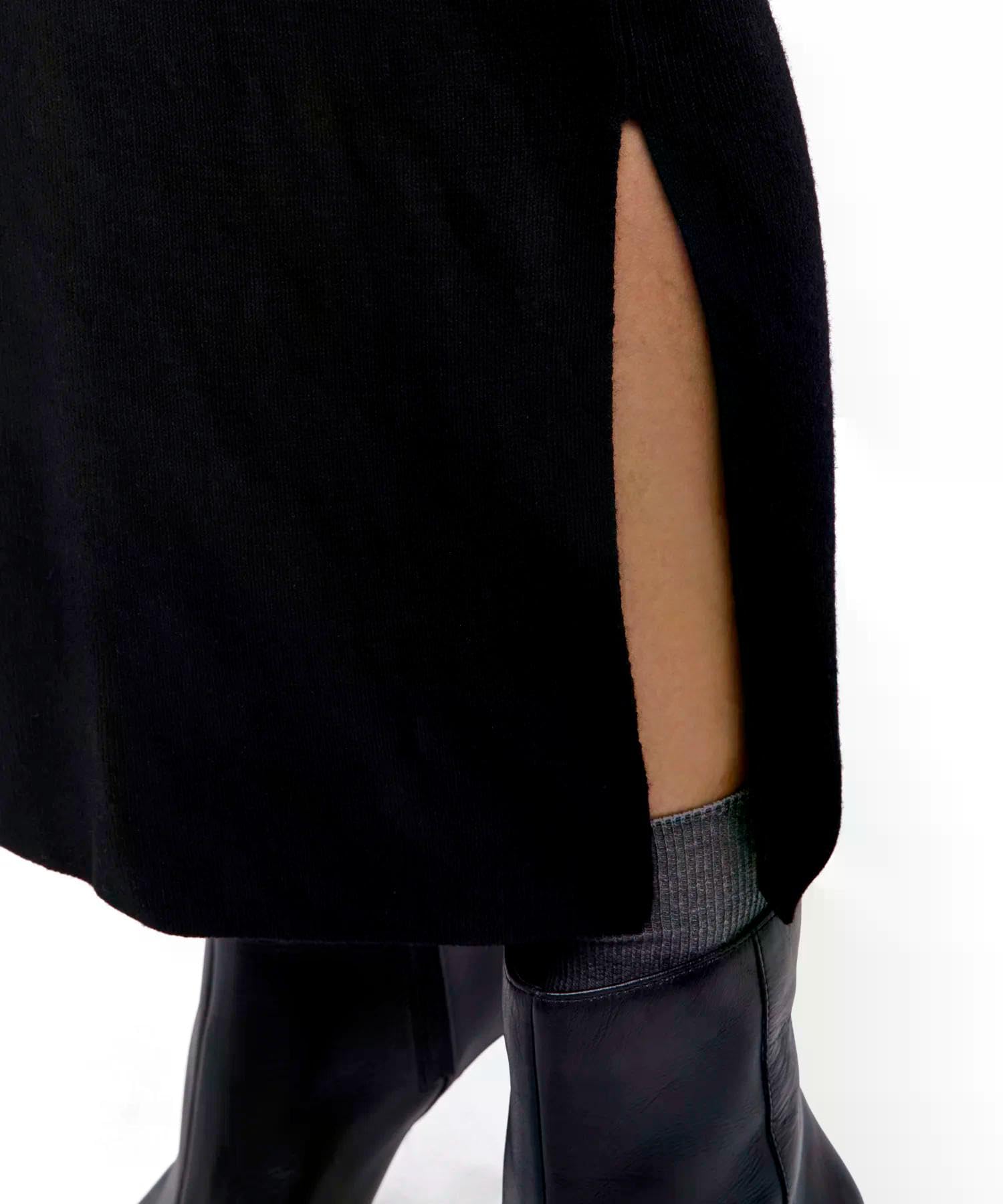 falke-favorites-ultrafine-kleid-schwarz-merinowolle image 3