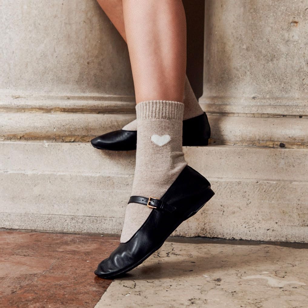 kunert-wool-care-cosy-cashmere-heart-socken-beige-mel-kaschmir image 6