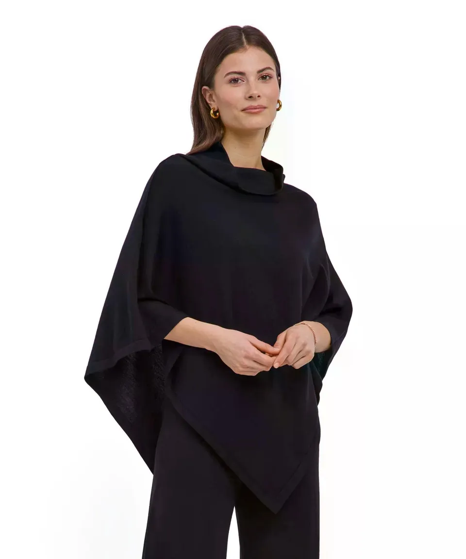 falke-merino-favorites-poncho-merinowolle-schwarz image 1