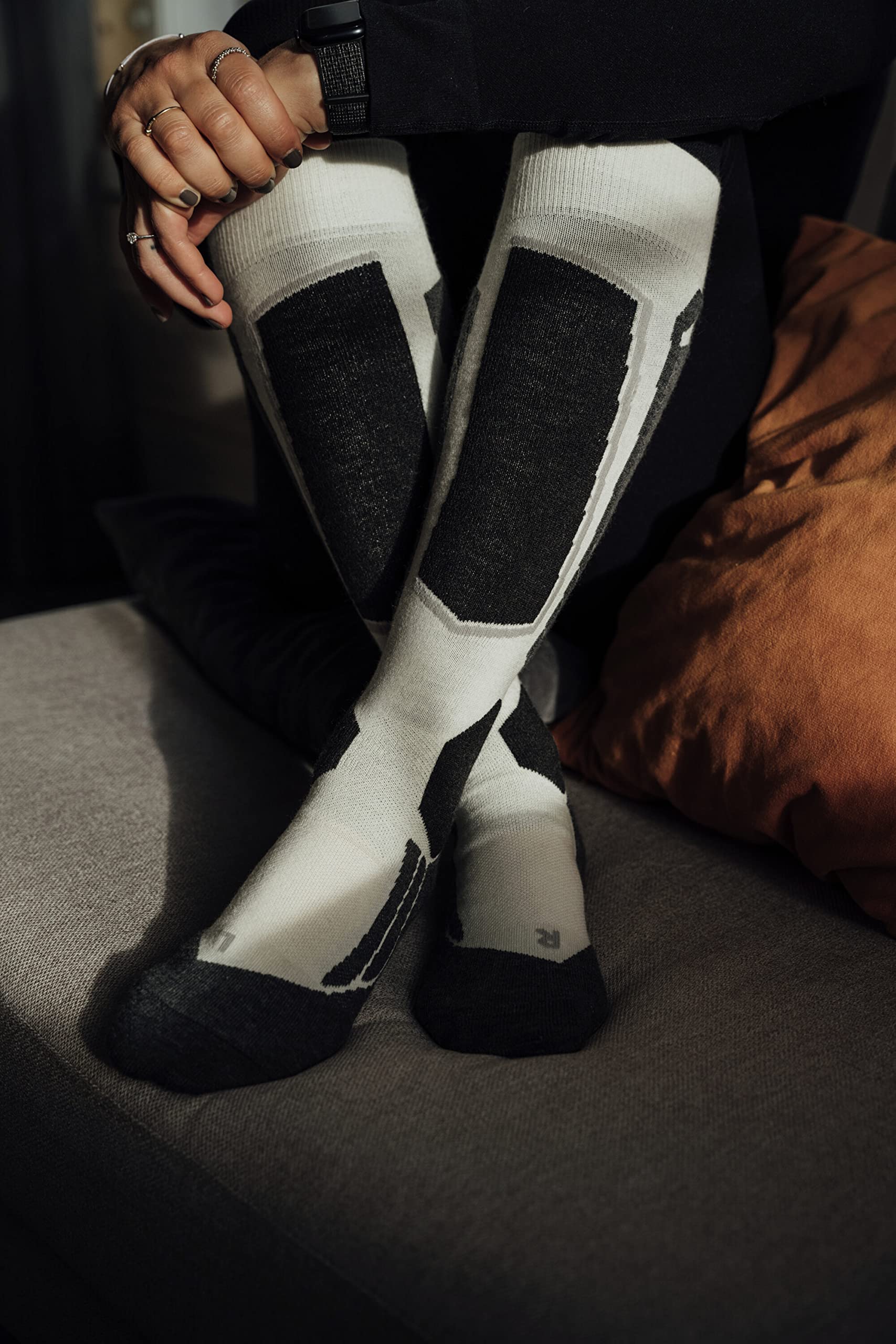 falke-sk2-damen-skisocken-mittelstarke-polsterung-warm image 4