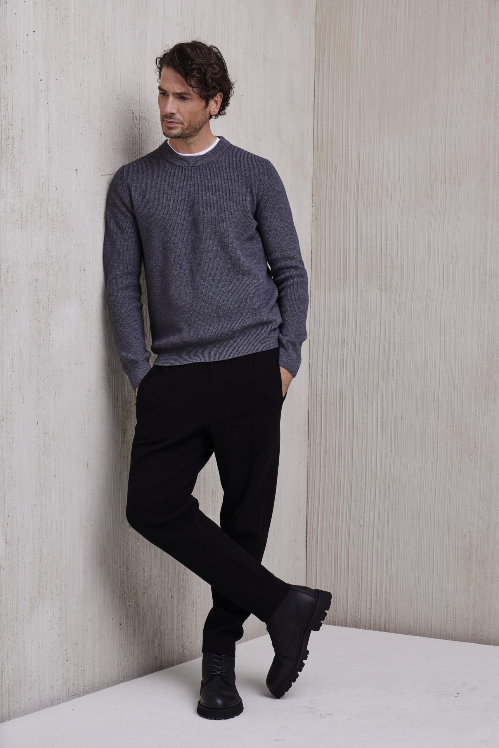 falke-merino-herren-pullover-rundhals-baumwolle-wolle image 4