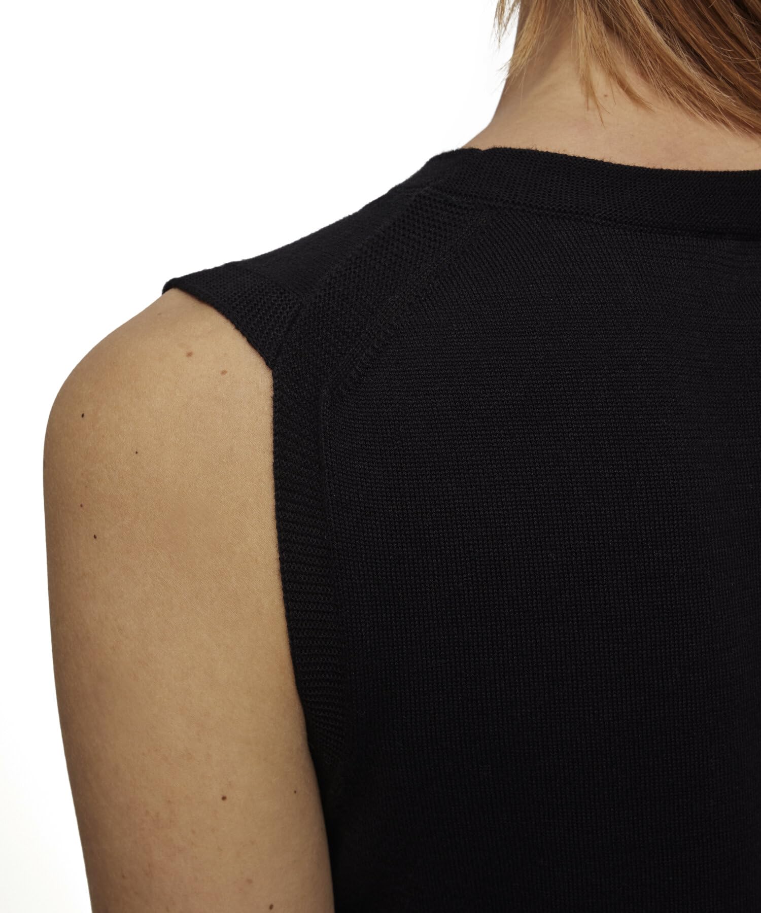 falke-cotton-touch-cotton-knit-weste-bio-baumwolle-schwarz image 6