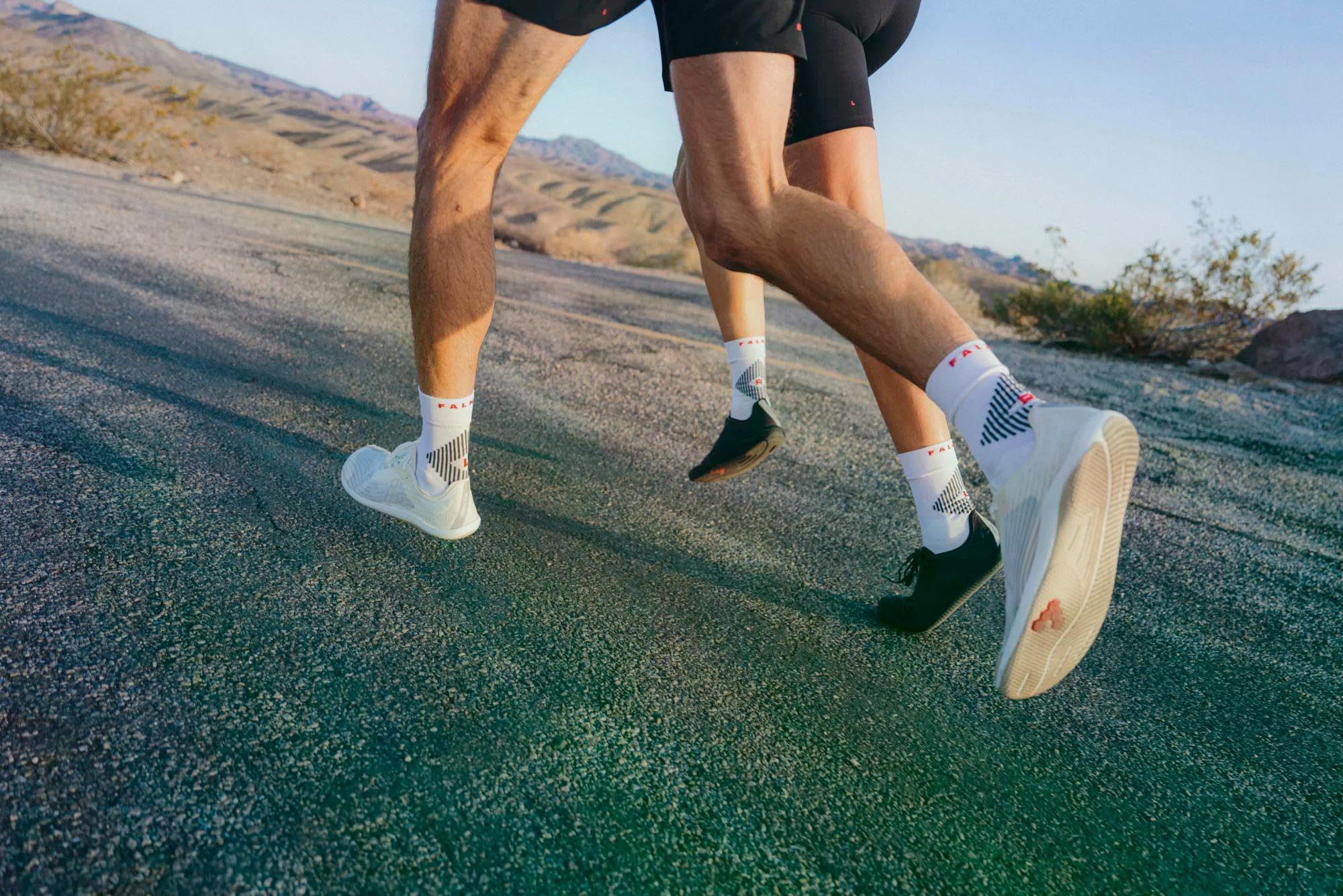 falke-4-grip-stabilizing-sportsocken-kompression-gr-42-43 image 4